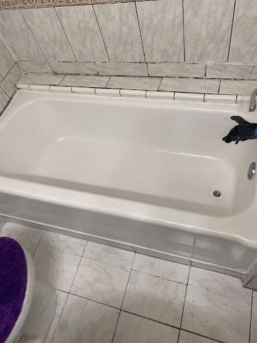 Jacksonville Bathtub Refinishing Masters