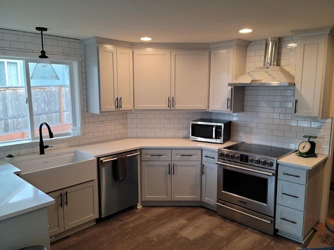 Livewell Construction and Remodeling LLC