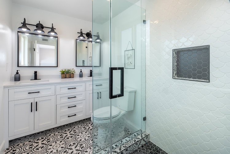 Dr. Bathtub