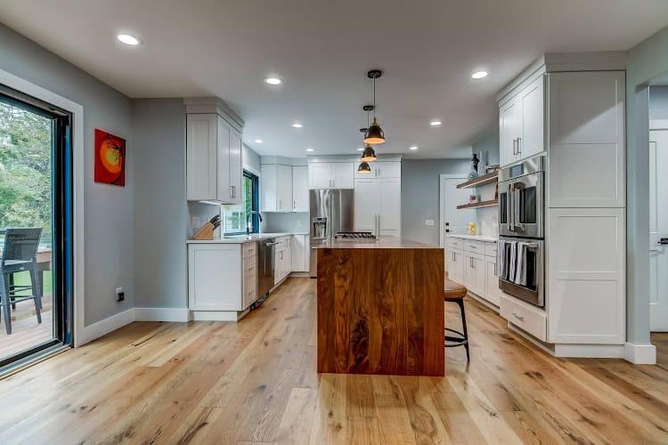 Bailey Hardwoods Inc