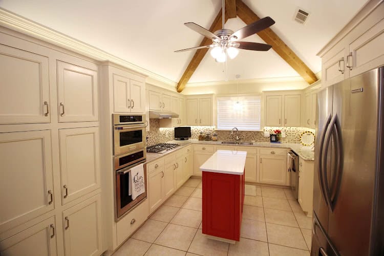 Showcase Homes and Remodeling