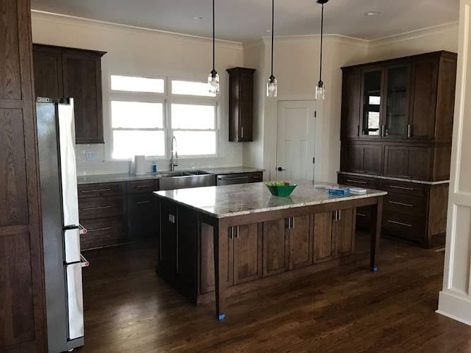 DRW Cabinets Inc