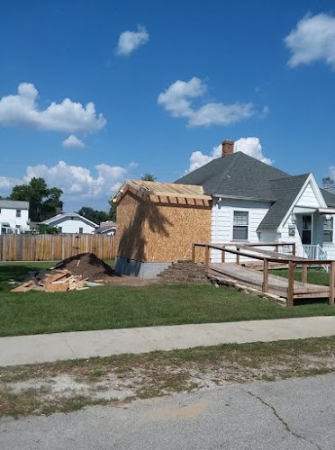 Extreme Builders