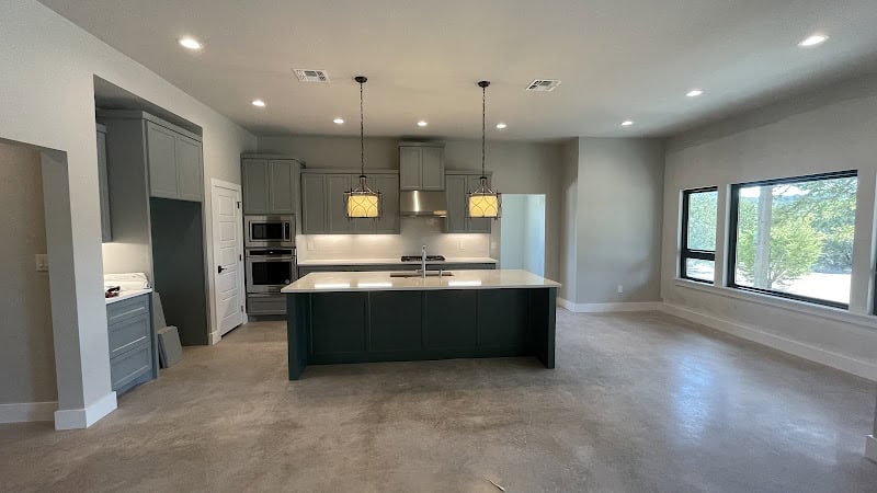Aguilar Construction & Design, LLC