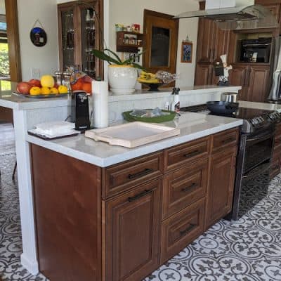 C & T Cabinet Co.