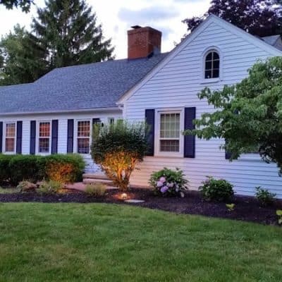 Innovative Designs LLC