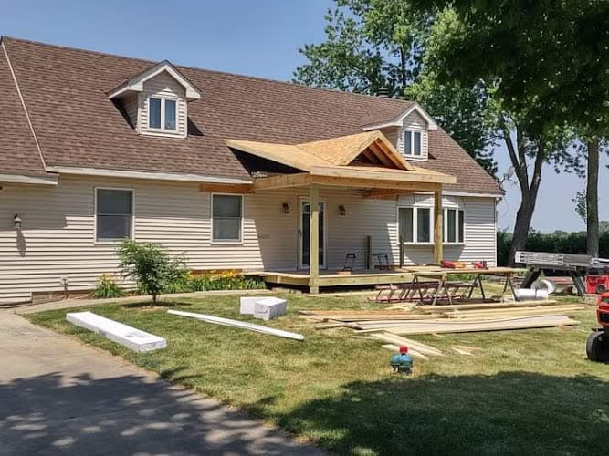 JLG CONSTRUCTION AND REMODELING HOMES