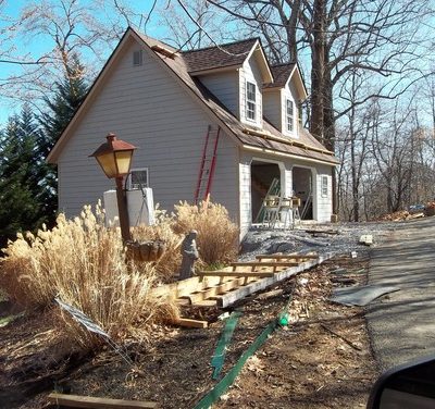 Custom Builders and Exteriors Inc.