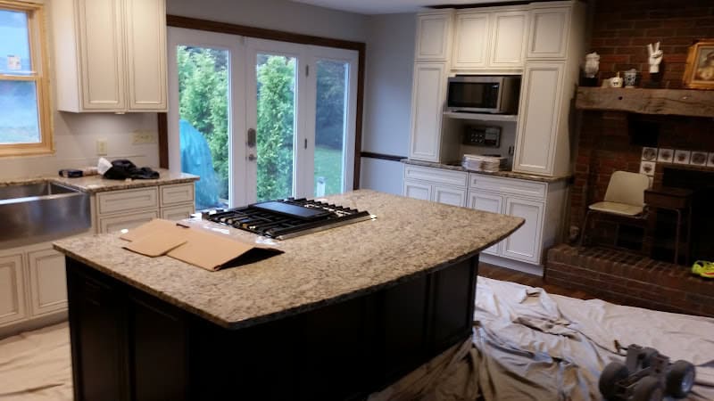 Cabinet & Countertop Shoppe
