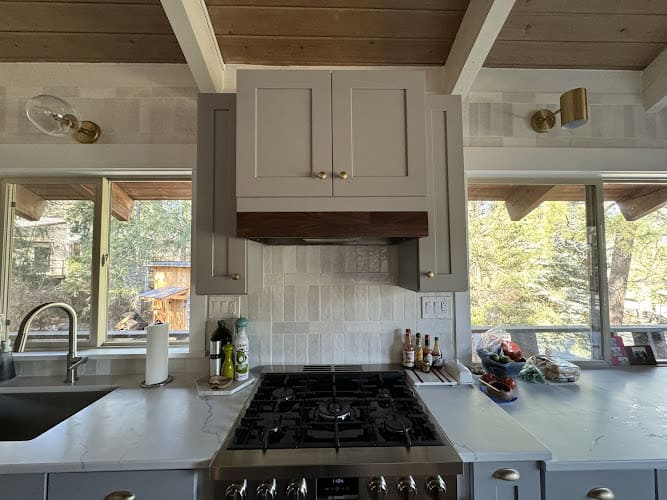 Top Shelf Handyman Pros