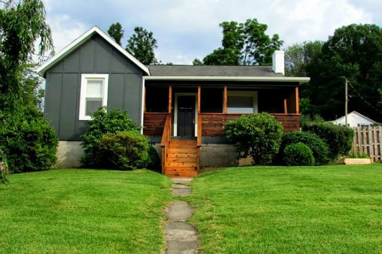 Cornerstone Construction & Renovations