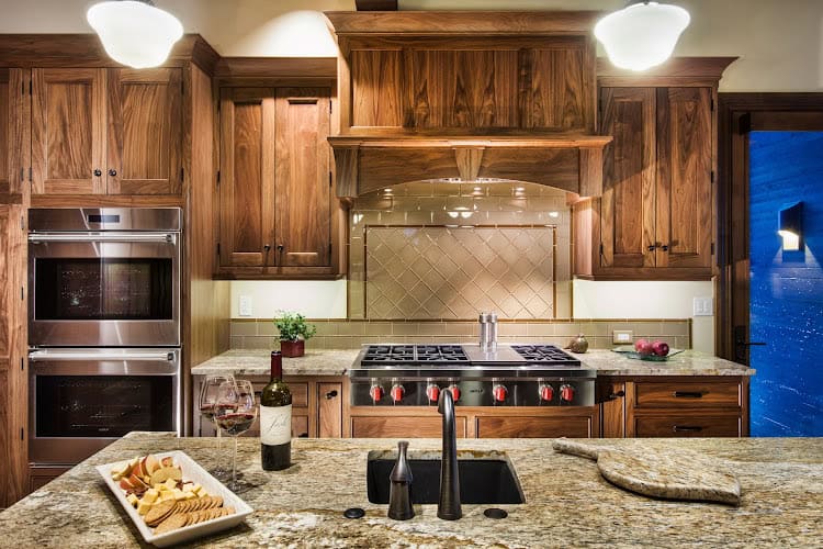 Ellis Design Inc