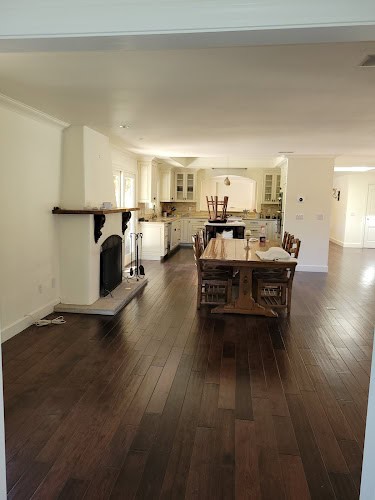 JLQ CONSTRUCTION INC