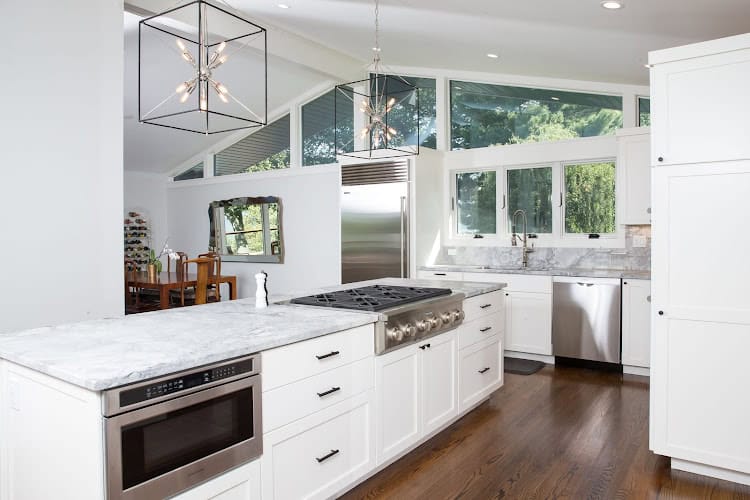 Apuzzo Kitchens