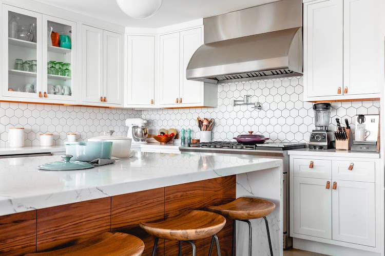 Full circle kitchens llc