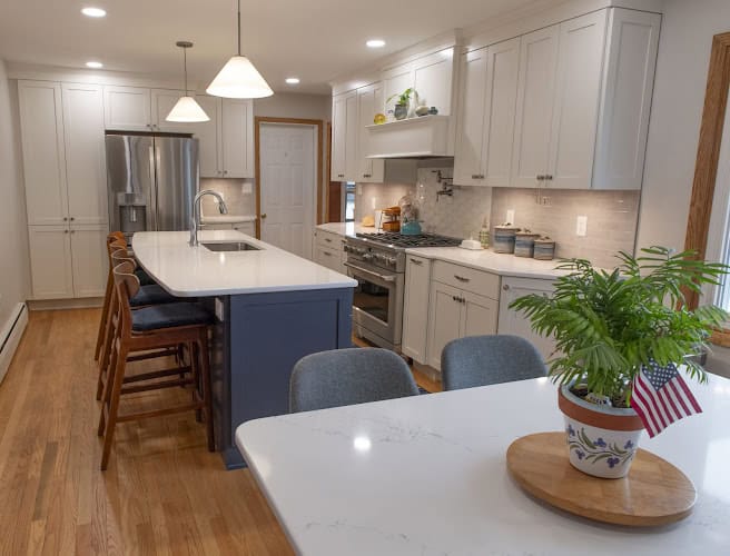 Formica's Kitchen Designs & Contracting