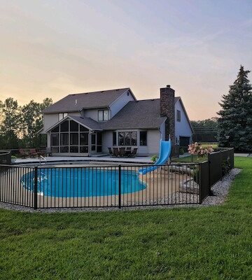 KM Roofing & Exteriors
