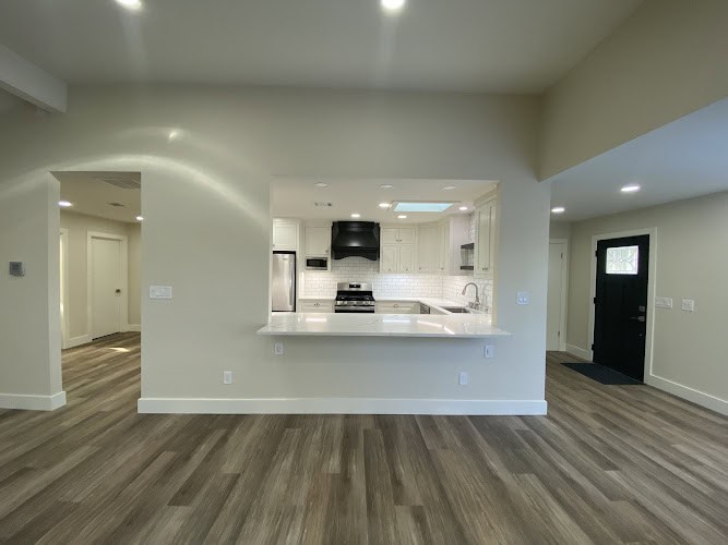 Signature Remodeling & Repairs