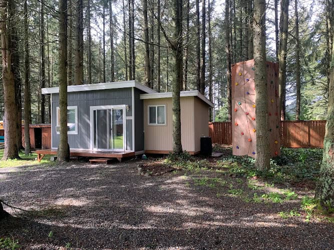 Aloha Roofing & Remodel