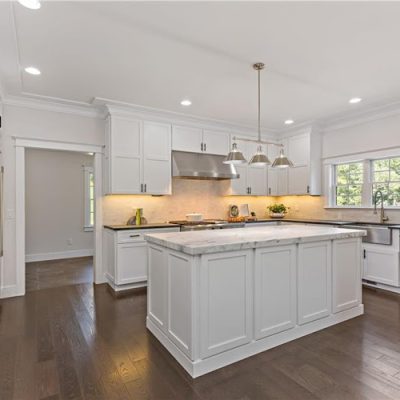 Modern Tradition Kitchen & Bath