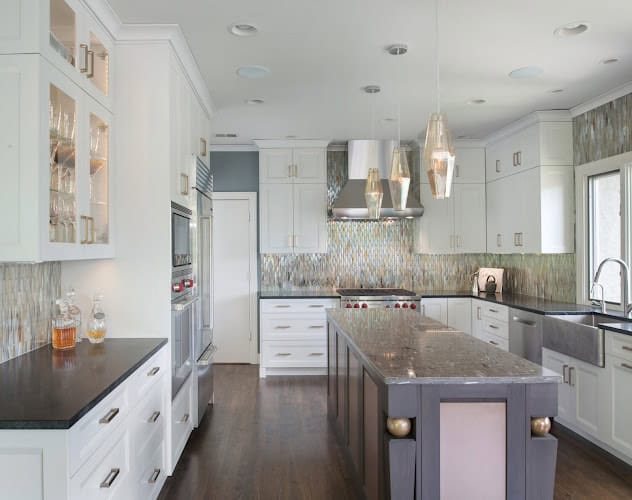Bella Kitchens LLC