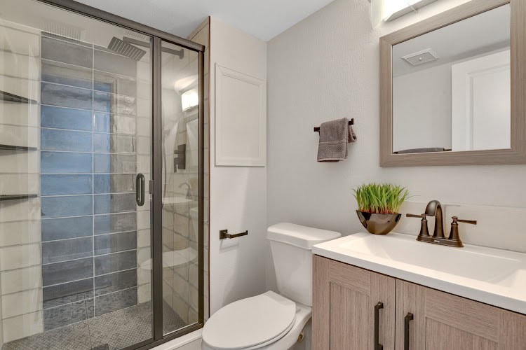 Silverado Bath
