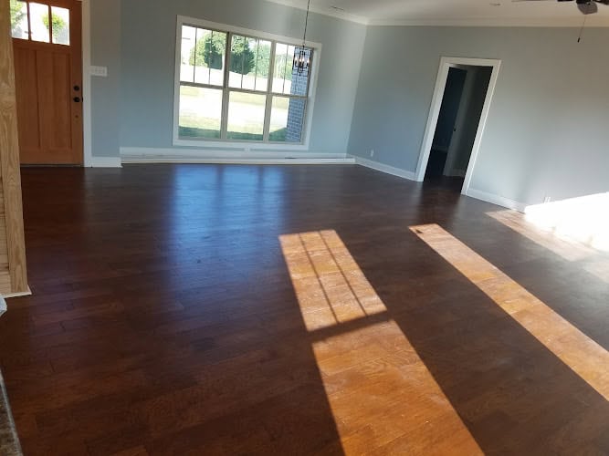 Riley's Flooring & Tile