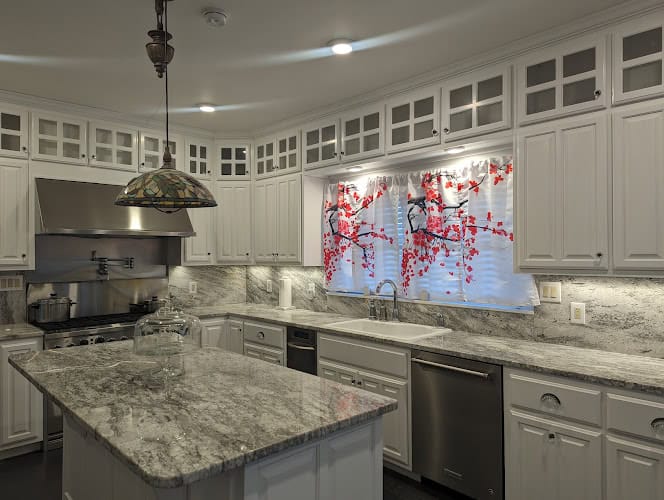 Moore's Custom Kitchens