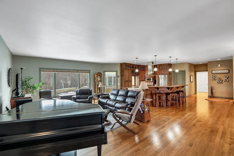 Thompson Homes, Inc.
