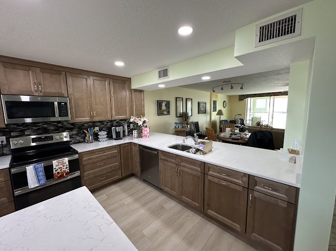 Superb Kitchens & Baths