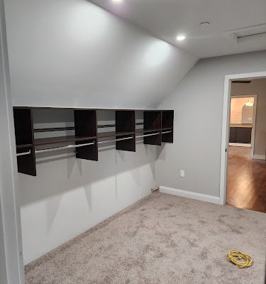 Hometown Closet Finishing