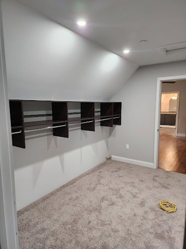 Hometown Closet Finishing
