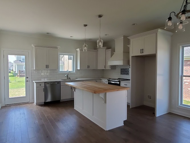 Burly Build, LLC