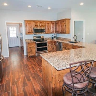 RT Custom Cabinets, Trim, & Remodels