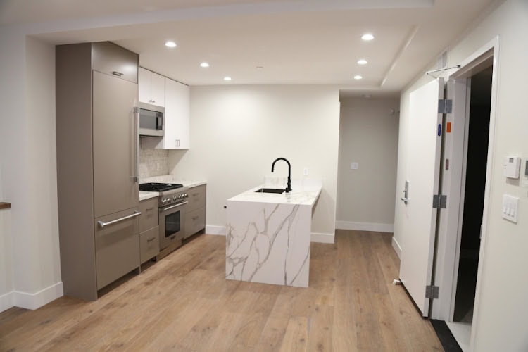 SM Construction & Associates Inc
