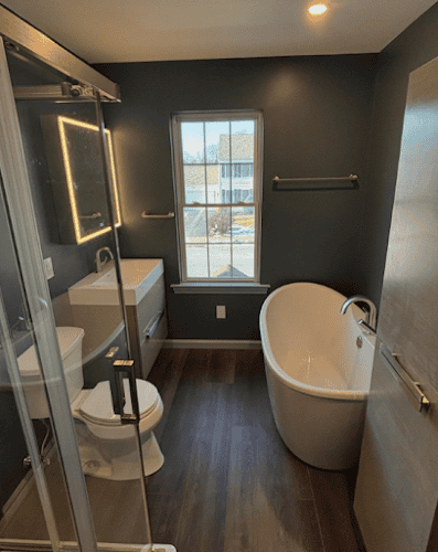 Hood's Custom Renovations, LLC