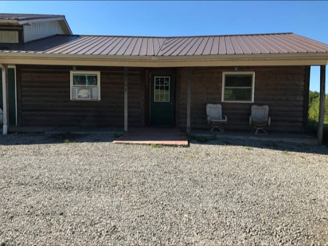 D. Troyer Builders LLC