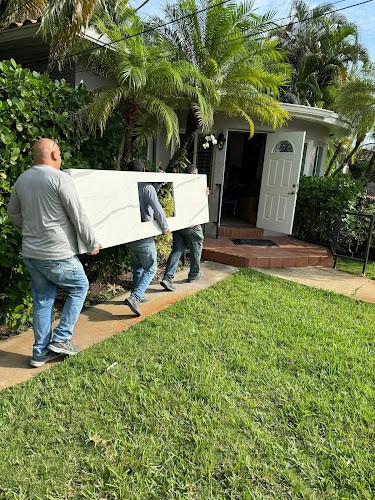 1 UP Contractors Inc