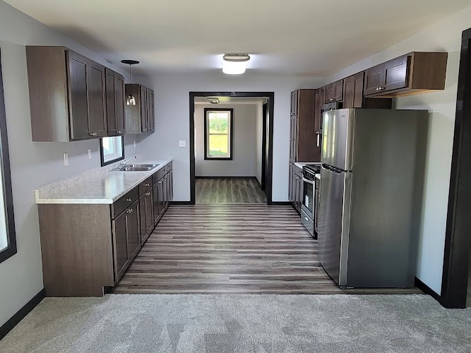 SJ McMahan LLC