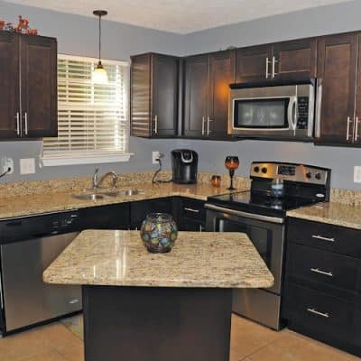 Frugal Kitchens & Cabinets