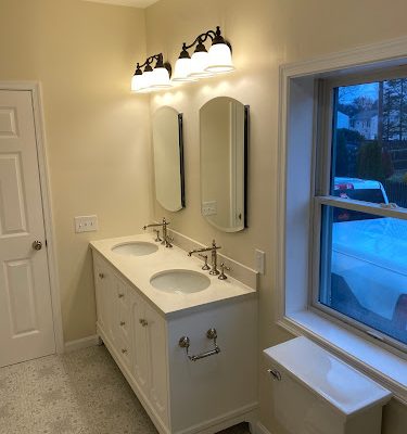 A And H Bathroom Remodeling
