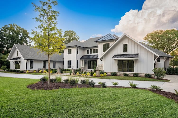 Artisan Custom Homes