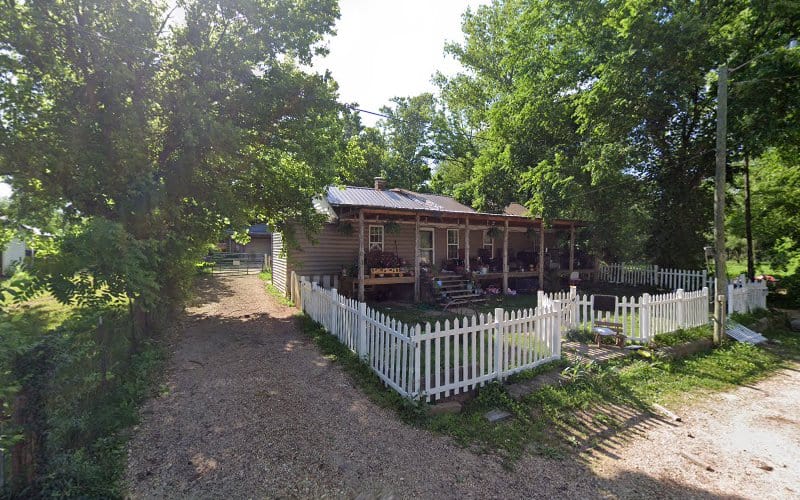 J & M Construction & Fencing LLC