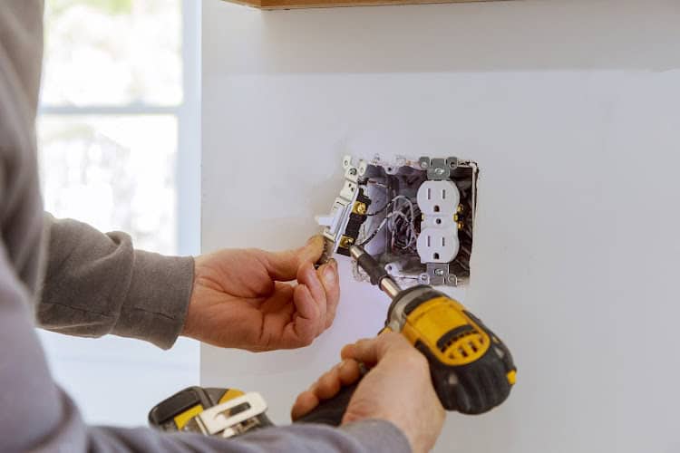 Malstrom Electric, Inc.