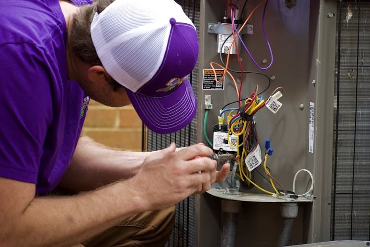 Tech-On-Deck Heating, Air & Electric