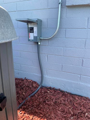 Zona Handyman Services LLC (AZ ROC #360164 ��� Licensed & Bonded)