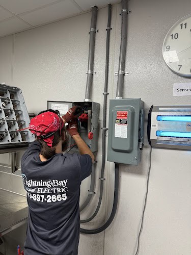 Lightning Bay Electric