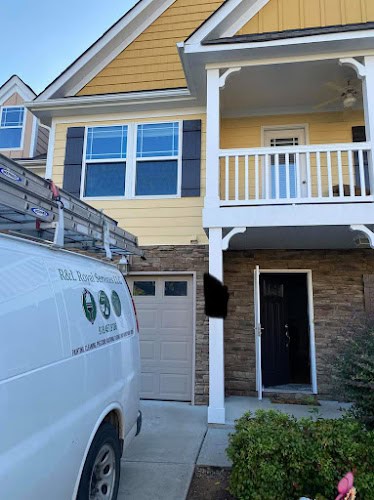 R&L Royal Services LLC