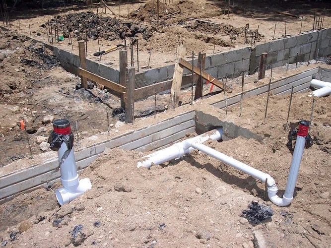 R Plumbing Inc