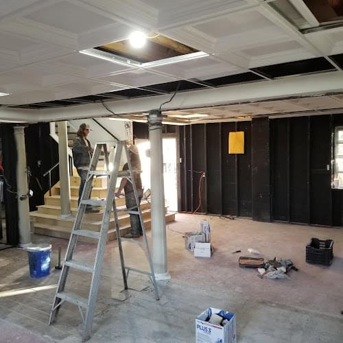 Finch Painting & WallCoverings